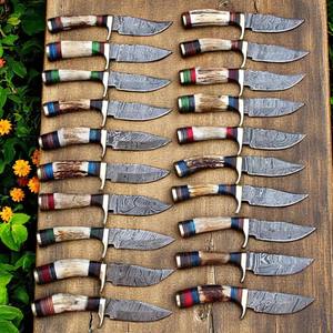 Cuchillo de Caza Artesanal de Acero de Damasco de 8 Pulgadas con Mango de Cuerno de Ciervo, Dureza 58HRC, Garantía de 3 Años, Punta de Clip de Grado Industrial, OEM/ODM - Product Image 3