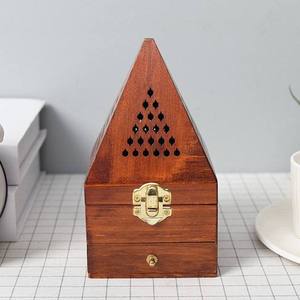 Quemador de Incienso de Madera Ecológico con Forma de Pirámide India, Diseño Creativo Calado, Bakhoor Mubkhar AL MALIK CRAFT, Venta al Por Mayor - Product Image 4