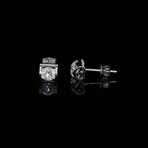 AMBER JEWELS Pendientes Clásicos de Plata 925 con Moissanita de Corte Brillante y Engaste de Bisel, Certificados GRA, Modernos, para Uso Diario de Mujer - Product Image 2
