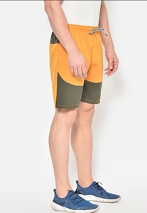 Pantalones Cortos Deportivos para Hombre con Bloques de Color, Cintura Media, Elásticos, de Secado Rápido, con Paneles, Tipo Bermuda, Naranja y Verde, de Poliéster - Product Image 4