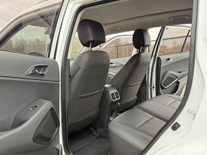<span class=keywords><strong>Hyundai</strong></span> Ix35 2020 2021 <span class=keywords><strong>2022</strong></span> 1.4T Turbo, Transmisión Automática, SUV, Volante a la Izquierda, Asientos de Cuero - Product Image 4
