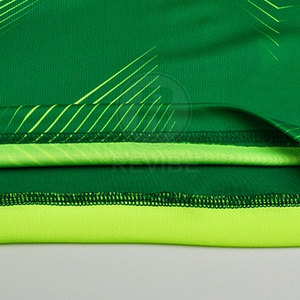 Uniforme de Fútbol Transpirable de Alta Calidad 2026, Color Personalizado, 100% Poliéster, Ropa de Equipo para Venta en Línea - Product Image 6