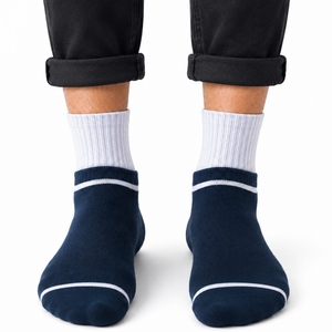 Chaussettes de badminton montantes 100 % coton, épaisses, en tissu éponge, antidérapantes, absorbant la transpiration, antibactériennes, anti-odeur, avec revers tricoté - Product Image 2