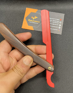 Saaqaans Enterprises - Navaja de Afeitar Profesional con Mango de Madera, Cuchilla de Acero Inoxidable Reemplazable, Personalizable - Product Image 2