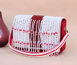 Pochettes Sacs de broderie HandBAG Accessoires de soirée tendance pour femmes PAR L'ARTISANAT DE LUXE À BAS PRIX - Product Image 2