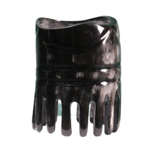 Outil de massage Gua Sha en corne, peigne à dents larges pour le cuir chevelu, brosse à shampoing, masseur de spa pour la tête, pour usage domestique - Product Image 1