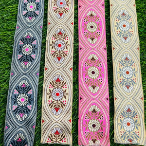 Tela de encaje jacquard duradera con patrón floral, ribete de encaje para decoración de vestidos de novia, proveedor mayorista de textiles de moda OEM - Product Image 1