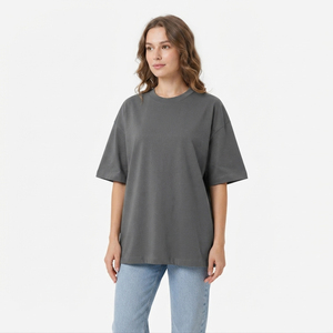 T-shirt décontracté à manches courtes pour femme, coupe ample, style sport et course, idéal pour l'été, 180 g/m² - Product Image 1
