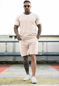 Ensemble décontracté 2 pièces homme/unisexe en coton respirant avec blocs de couleur et marque personnalisée – Collection Été 2025 - Product Image 6