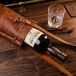 Porte-vin en cuir véritable du fabricant, étui de présentation de bouteille de vin gravé sur mesure, sac de transport pour boissons en cuir de haute qualité LEB-0082 - Product Image 5