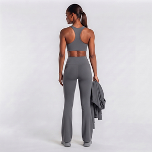 Ensemble de yoga 3 pièces pour femme : veste ajustée à col rabattu, soutien-gorge de sport et leggings évasés – Tenue de sport complète 3 pièces - Product Image 5