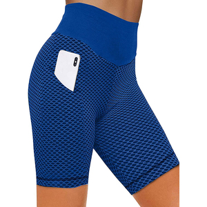 Shorts Deportivos Ajustados para Mujer, Hechos con Tela Elástica de Panal, con Ribete en Contraste Blanco, para Ejercicios de Bíceps - Product Image 5