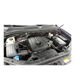 SsangYong Rexton Diésel 2.2 4WD 2024/11 KGM KG Mobility con Caja de Cambios Automática, Asientos de Cuero, Cámara Trasera, 34,402 km - Product Image 6