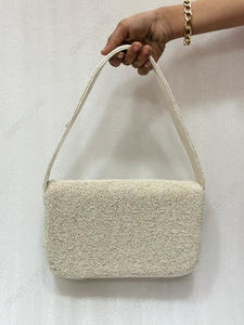 Bolso de Noche Tipo Clutch con Solapa y Diseño de Cachorro con Cuentas Hecho a Mano para Mujer, Venta al por Mayor, OEM, Marca Privada, Fabricante de Exportación de India - Product Image 6