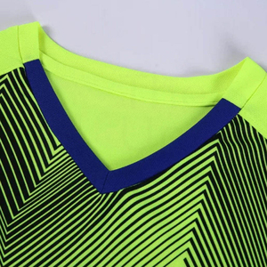 Ensemble de maillot et short de football pour homme, vert géométrique, col en V, manches courtes, évacuation de l'humidité, toutes saisons - Product Image 6