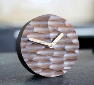 Horloge murale en bois à quartz - Design industriel de haute qualité, horloge à piles pour salon. Pièce décorative pour l'apaisement - Product Image 1
