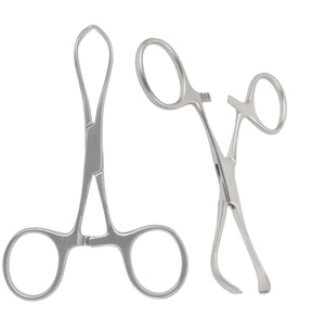 Pinza para Toallas Roeder, con Mordazas Esféricas, Manual, Uso Dental Profesional, Agarre Ergonómico, Tamaño Personalizable, Acero Inoxidable de Grado Médico - Product Image 5