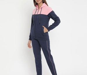 Unique Design Women's Tracksuit Newest Style Custom Sports Tracksuits For Jogging Sportswear For Women Tracksuits OEM Service - Product Image 1