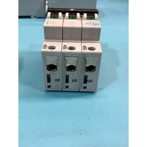 4 Interruptores de Circuito GENERAL ELECTRIC V-LINE D32 AMPS - Equipo y Piezas de Semiconductores de Confianza de Marca Global - Product Image 5
