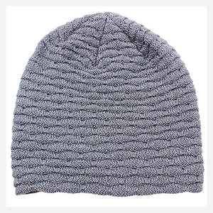 Gorros de punto acanalado personalizados de ajuste regular, recién llegados, cálidos para el invierno, hechos en Pakistán, de alta calidad, para adultos. - Product Image 2