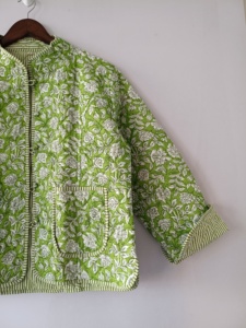 Veste Jackat à imprimé floral réversible 100% coton à col en V - Product Image 3