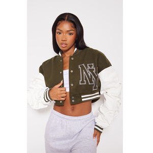 Blouson universitaire court en laine épaisse et chaude pour femme, avec boutons en corne – Meilleure vente pour adultes et jeunes filles - Product Image 4