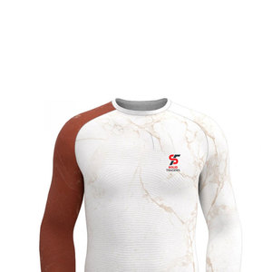 T-shirt de compression à manches longues pour homme, design Solid Trader Elite, coutures renforcées durables, idéal pour l'entraînement et la protection contre les éruptions cutanées - Product Image 3