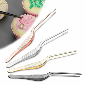 Pinces de précision professionnelles Altomme Instruments, finition noire mate, en acier inoxydable, pour la présentation des aliments. - Product Image 1