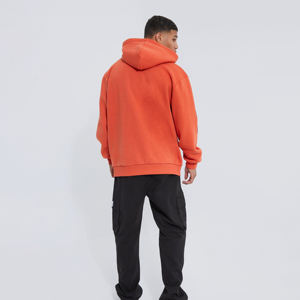 เสื้อสเวตเชิ้ตมีฮู้ดสีส้มสำหรับผู้ชายพิชิทรงโอเวอร์ไซส์พิมพ์ลายการ์ตูนสตรีทแวร์ผ้าฟลีซแขนปกติ - Product Image 5