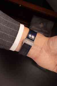 นาฬิกาข้อมือผู้ชายอัตโนมัติ รุ่นอนาล็อก อเล็กซานเดอร์ เฟอร์รอส 9292S-05 สายแซฟไฟร์ สแตนเลสสตีล กันน้ำ ระบบกลไก สปอร์ต - Product Image 6