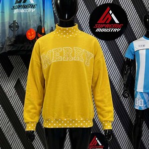เสื้อสเวตเชิ้ตคอเต่าลายจุดแบบหนา ปักอักษรภาษากรีก MERRY พร้อมป้ายปักลายแบบต่อผ้า สำหรับชุดนักเรียนหญิงพร้อมโลโก้แบบกำหนดเอง - Product Image 5