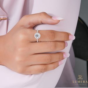 Bague de fiançailles en diamant cultivé en laboratoire certifié IGI, taille ronde, sertissage halo, bagues de mariage et de fiançailles, bijoux fins - Product Image 1