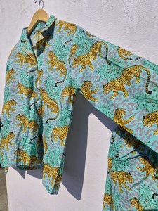 Ensemble pyjama en coton imprimé léopard pour femmes, chemise à manches longues et pantalon, vêtements de nuit, ensemble de détente - Product Image 3