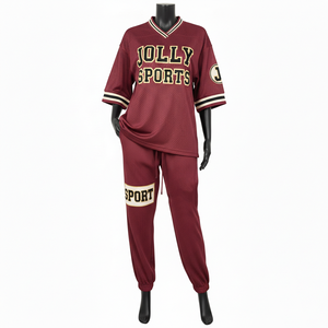 Conjunto deportivo de pantalón y jersey de malla transpirable GSM Premium para mujer, color borgoña, con logotipo bordado en la malla. - Product Image 1