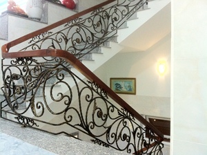Contemporary Iron Staircase Railings With Gold Accents For Modern Homes Made In Viet Nam - Product Image 6
