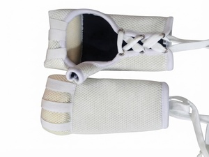 Vendas de Boxeo de Gel Transpirable con Malla, Guantes Interiores de Talla Personalizada con Correa Ajustable para Entrenamiento de Boxeo, Kickboxing, MMA - Alta Calidad - Product Image 1