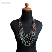 Nouveau collier de perles avec bois unique fait à la main à Bali par des artisans balinais de haute qualité