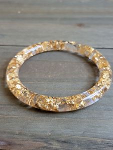 Stylish Resin <b>Bangle</b> <b>Bracelet</b> With Modern Artistic Finish Ideal For Boutique Fashion Jewelry Display - Product Image 5