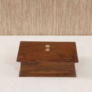 Boîte de rangement en bois artisanale avec fermoir métallique vintage, couvercle biseauté, boîte à bijoux rectangulaire en bois, coffre de rangement pour souvenirs - Product Image 5