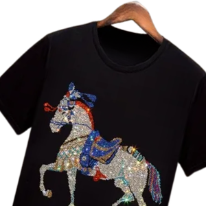 Camiseta con Pedrería de Caballo para Mujer y Hombre, Top de Lujo con Cristales, Camiseta de Diseñador Brillante, Logotipo Personalizado de Alta Calidad - Product Image 2