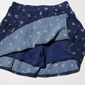 Mini-jupes pour enfants avec logo et design personnalisés, nouveau style tendance, vêtements décontractés pour l'extérieur, service OEM - Product Image 1