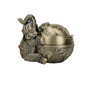 ที่เขี่ยบุหรี่แบบชิ้นเดียว รุ่น Stinky Cigar ทนทาน ทำจากสแตนเลส ไม่เป็นสนิม ดีไซน์ไม่แตกหัก กันลม ช่องใส่บุหรี่แบบลึก - Product Image 4