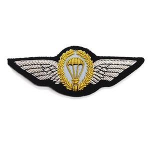 Insignia de blazer de lana bordada a mano personalizada con ala y escudo de ancla para uniforme escolar, insignia de rango de manga de tela de lana, superventas 2026 - Product Image 3