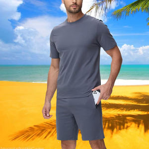 Ensemble de vêtements de sport d'été pour hommes, short et t-shirt personnalisés, polyester et coton, survêtement respirant, couleur personnalisable, survêtement OEM - Product Image 5