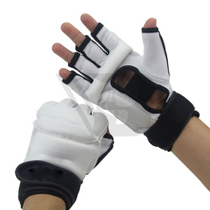 Gants de combat MMA demi-doigts en cuir de vachette doré haute performance, nouveau style, pour adultes – Meilleure vente à prix d'usine - Product Image 1