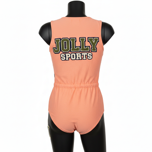 Traje de Baño Premium para Mujer en Poliéster y Spandex Color Durazno Naranja con Parche Bordado en Chenille y Logotipo Personalizado - Product Image 2