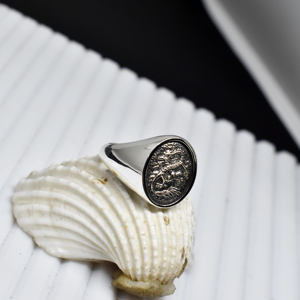 Bague Chevalière Dragon en Argent Sterling 925 Faite à la Main, Oxydée, Sertie de Pierres Mythiques, Bijou Vintage Gothique pour Homme - Product Image 4