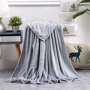 Factory Supply Plain Flannel Fleece Blanket Soft Hotel <b>Throw</b> Blanket <b>Autumn</b> Winter Wholesale OEM ODM - Product Image 1