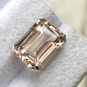 Piedra de Morganita Natural Certificada, Corte Esmeralda Octogonal, con Excelente Color y Brillo, Beryl Natural de 5.39 Quilates, Limpia con Lupa - Product Image 1