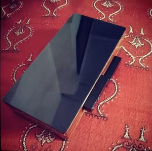 Bolso de Mano Tipo Clutch de Resina Ecológica para Mujer, para Bodas y Eventos, Pintado a Mano, Estilo Único - Product Image 4